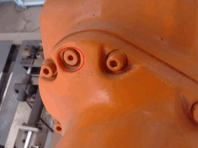 ABB IRB1600機(jī)器人各軸油口位置